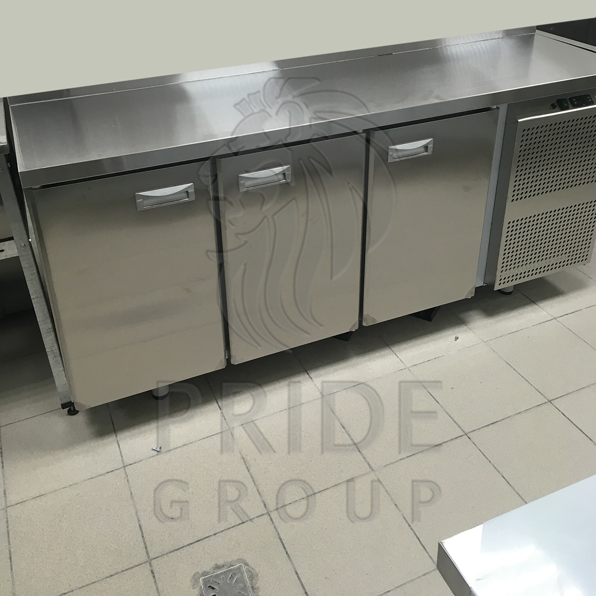 Стол холодильный Finist СХСуо-700-3 увеличенный объем 1810х700x850 мм