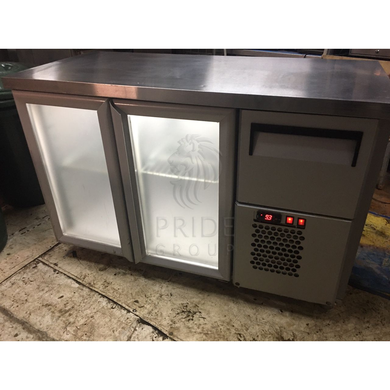 картинка Холодильный стол T70 M2-1-G 9006/9005 (2GNG/NT Carboma)